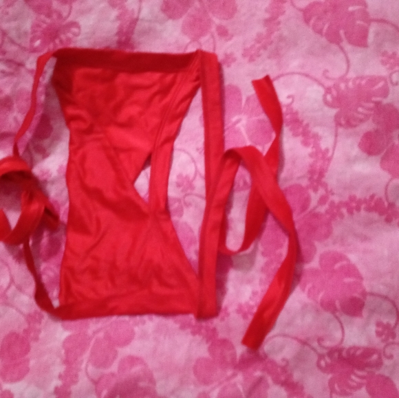Red Body Zone Dancer Twist Top - One Size Fits All - Picture 3 of 4